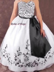 Robe cortège blanche et noir