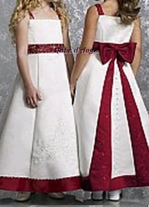 Robe cortège blanche et bordeaux