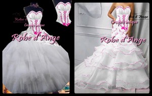 Robe de mariée blanche et fuchsia