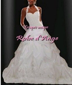 Robe de mariée blanche